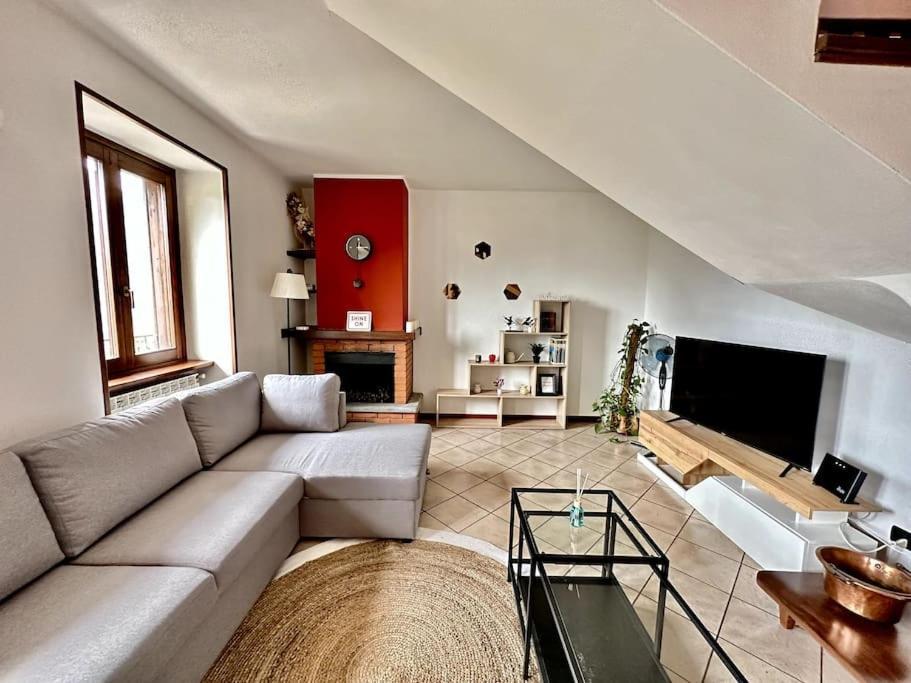 3Br Villetta Con Panoramica Sul Lago Nesso Buitenkant foto