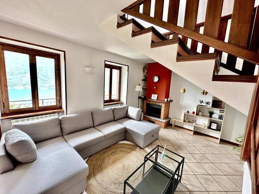 3Br Villetta Con Panoramica Sul Lago Nesso Buitenkant foto