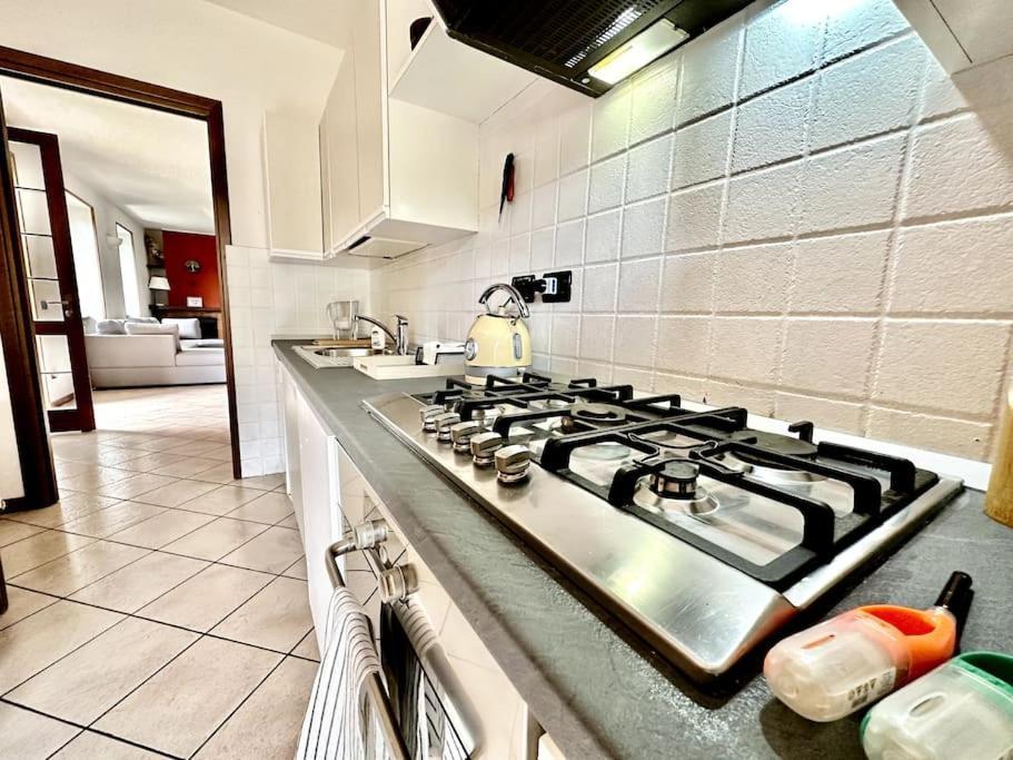 3Br Villetta Con Panoramica Sul Lago Nesso Buitenkant foto