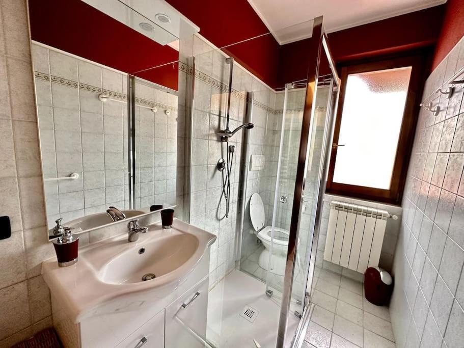 3Br Villetta Con Panoramica Sul Lago Nesso Buitenkant foto